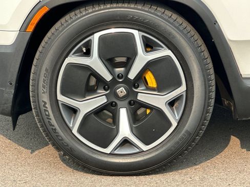 Used 2023 Rivian R1T Adventure AWD/4WD image 24