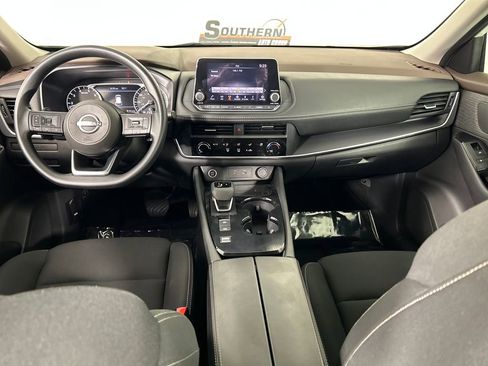Used 2023 Nissan Rogue S FWD image 18