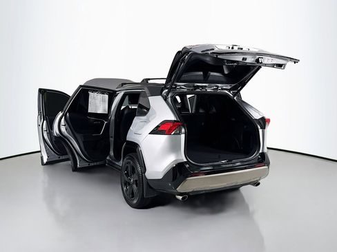 Used 2020 Toyota RAV4 XSE AWD/4WD image 28