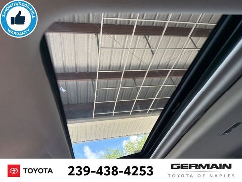 Used 2021 MAZDA MAZDA3 s image 11