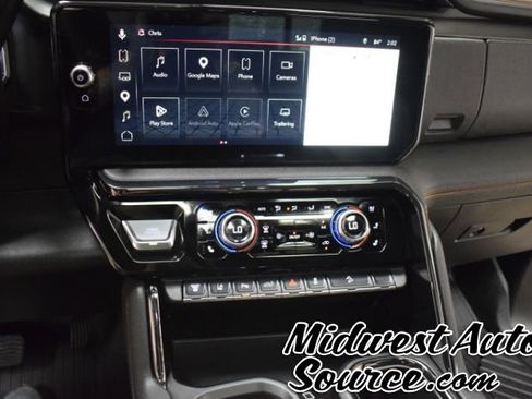Used 2024 GMC Sierra 3500 AT4 w/ AT4 Premium Plus Package AWD/4WD image 21