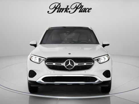 Used 2026 Mercedes-Benz GLC 300 4MATIC image 36
