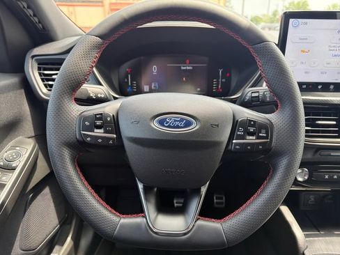 Used 2023 Ford Escape ST-Line w/ Tech Pack #1 AWD/4WD image 17