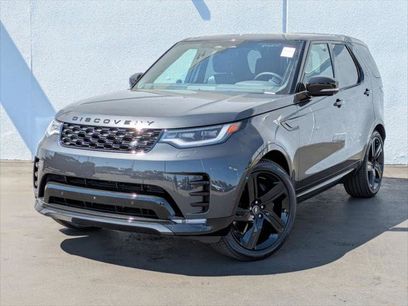 New 2025 Land Rover Discovery Dynamic SE