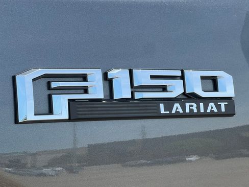 Used 2020 Ford F150 Lariat w/ Equipment Group 502A Luxury AWD/4WD image 16
