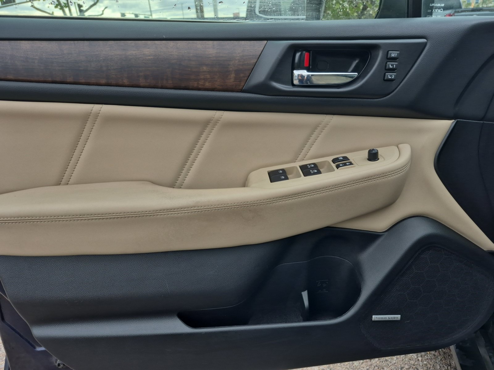 Used 2018 Subaru Outback 3.6R Limited AWD/4WD image 14
