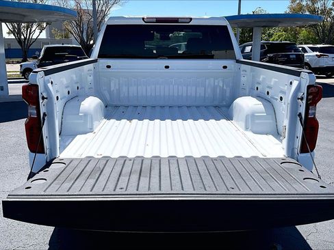 Certified 2023 Chevrolet Silverado 1500 LT RWD image 8