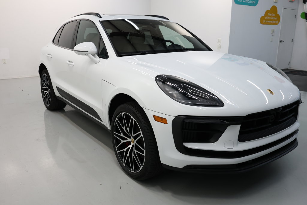 Used 2025 Porsche Macan S AWD/4WD image 51