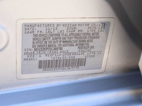 Used 2016 Nissan Versa Note SV FWD image 21
