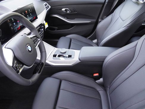 Certified 2025 BMW 330i Sedan RWD image 11