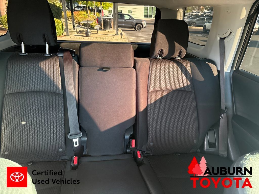 Certified 2020 Toyota 4Runner TRD Off-Road AWD/4WD image 30