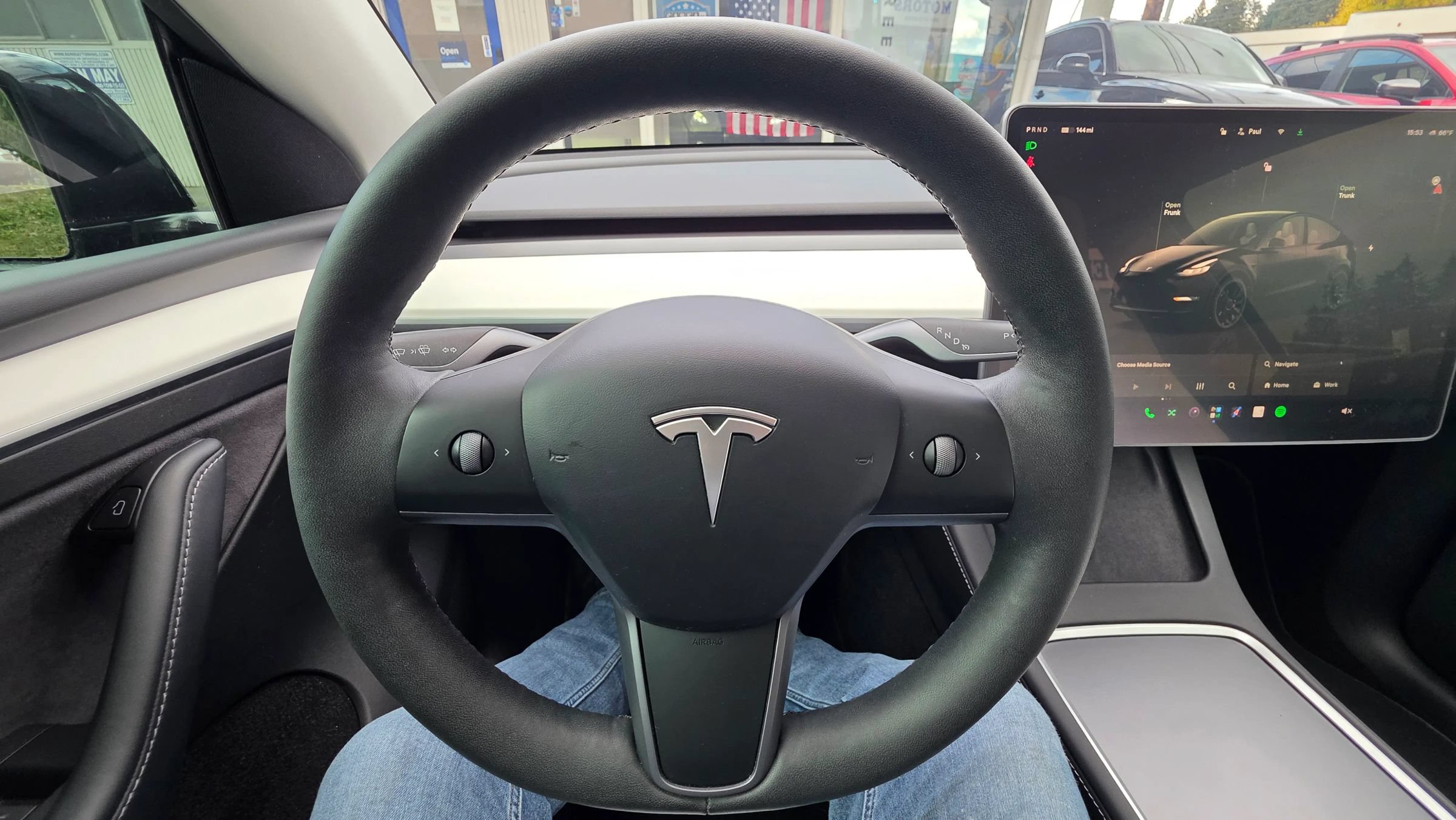 Used 2024 Tesla Model Y Performance AWD/4WD image 17