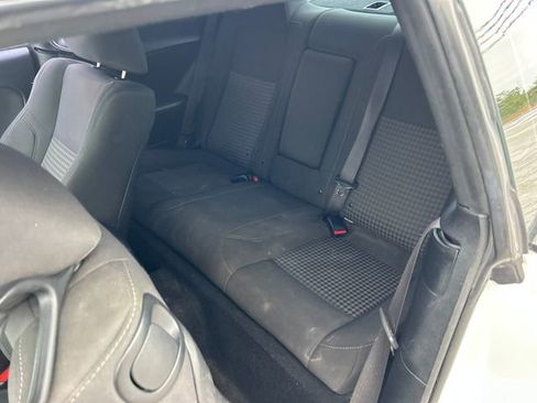 Used 2019 Dodge Challenger SXT image 32