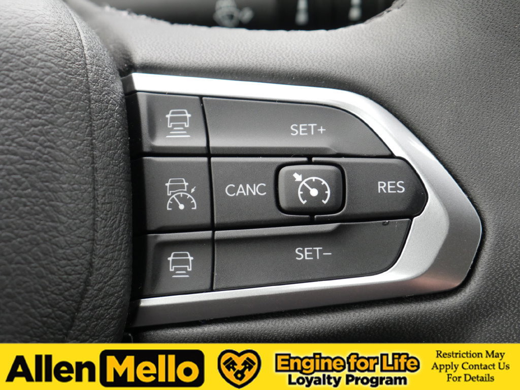 Used 2026 Jeep Compass Limited AWD/4WD image 26