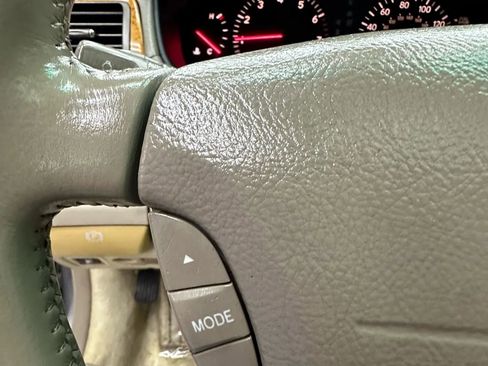 Used 2002 Lexus LS 430 image 14