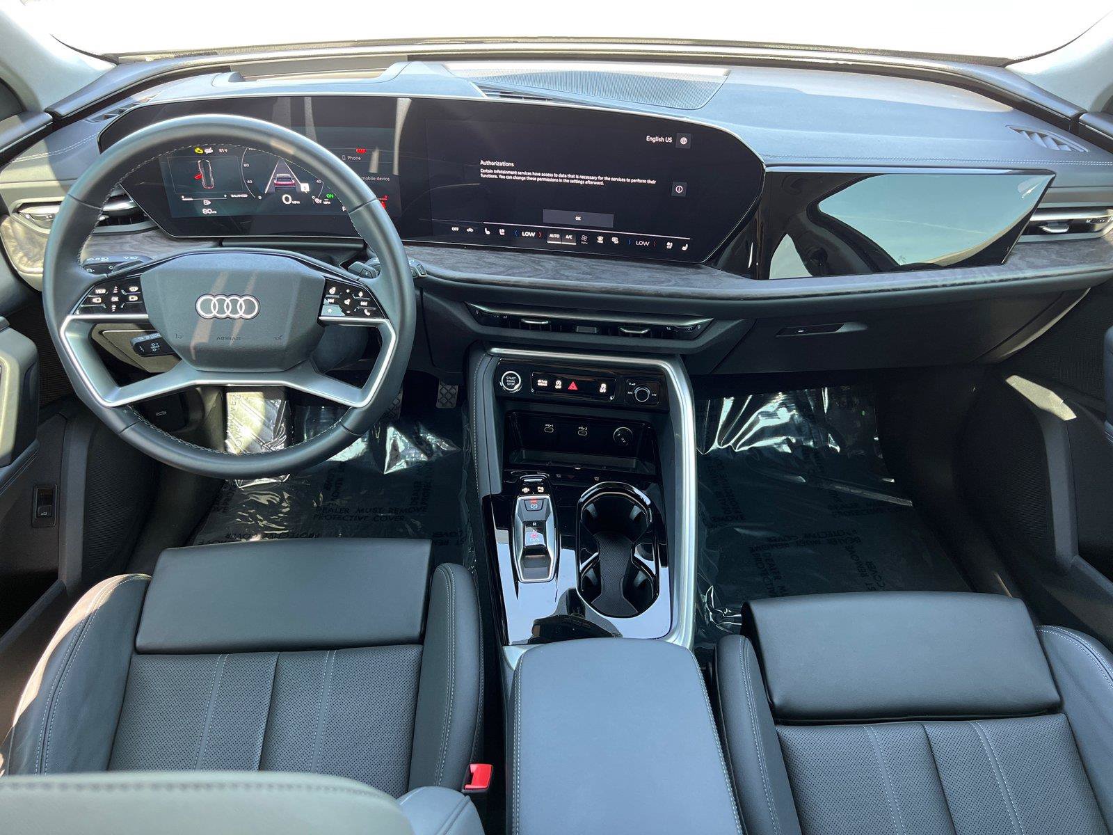 Used 2025 Audi Q5 Premium Plus w/ Premium Plus AWD/4WD image 16