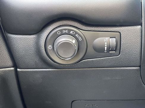 Certified 2024 Dodge Durango GT image 29