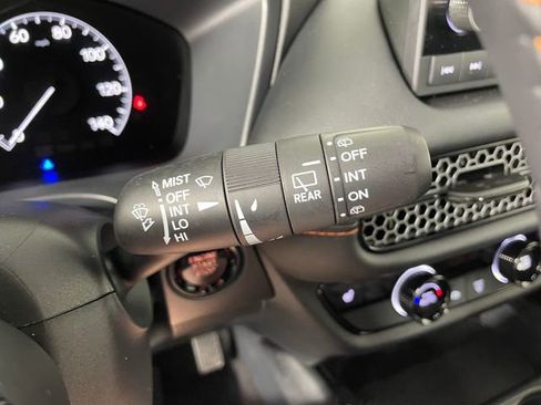 Certified 2025 Honda HR-V Sport image 12