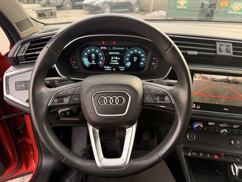 Used 2024 Audi Q3 2.0T Premium Plus image 18