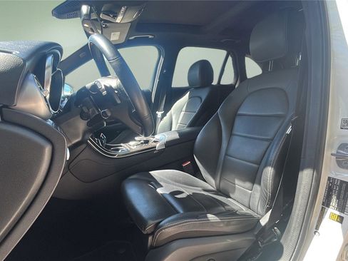 Used 2019 Mercedes-Benz GLC 300 image 12