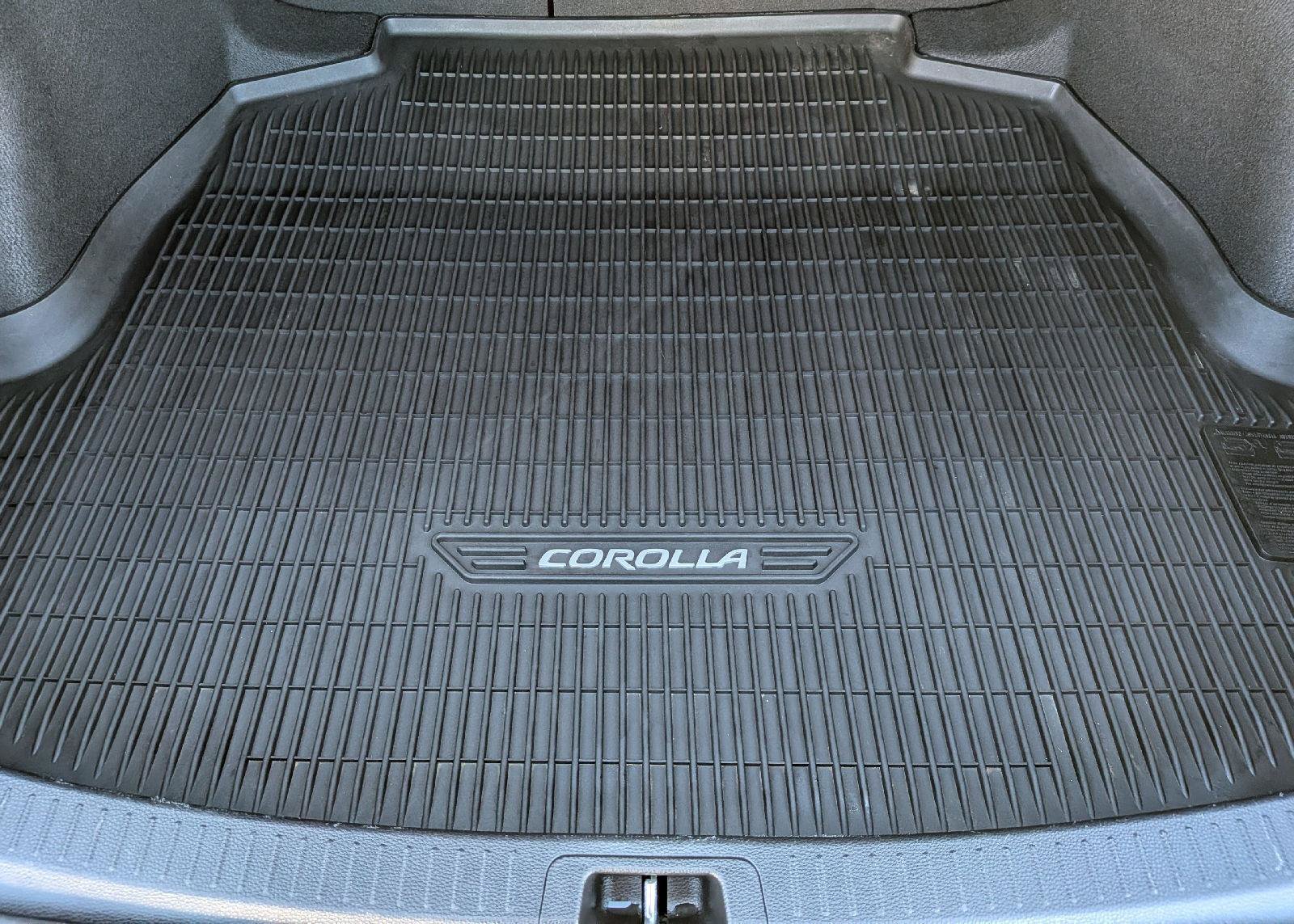 Used 2021 Toyota Corolla LE w/ LE Convenience Package FWD image 10