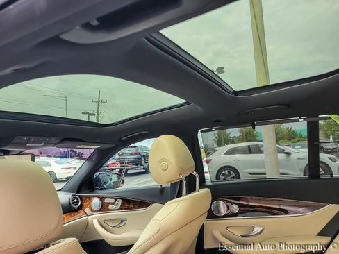 Used 2020 Mercedes-Benz E 450 4MATIC Wagon image 12