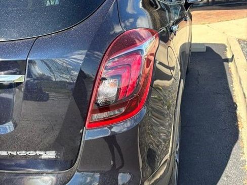 Used 2022 Buick Encore Preferred w/ Safety Package image 7