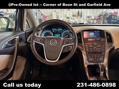 Used 2016 Buick Verano Leather w/ Driver Confidence Package FWD image 17