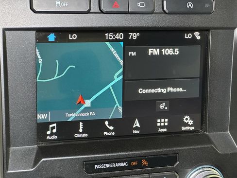 Used 2018 Ford F150 Lariat w/ Equipment Group 502A Luxury AWD/4WD image 39