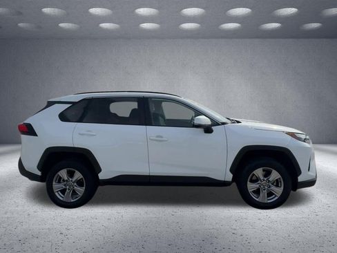 Used 2023 Toyota RAV4 XLE FWD image 8