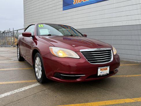 Used 2011 Chrysler 200 Touring w/ Cold Weather Group image 2