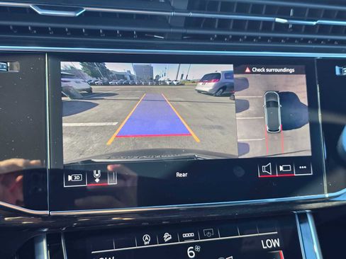 Certified 2025 Audi Q7 2.0T Premium Plus w/ Premium Plus Package image 32