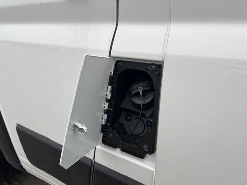 New 2026 RAM ProMaster 2500 image 16