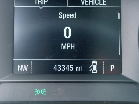 Used 2024 Chevrolet Trax LS FWD image 20
