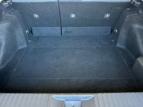 Used 2023 Toyota Prius LE FWD image 17