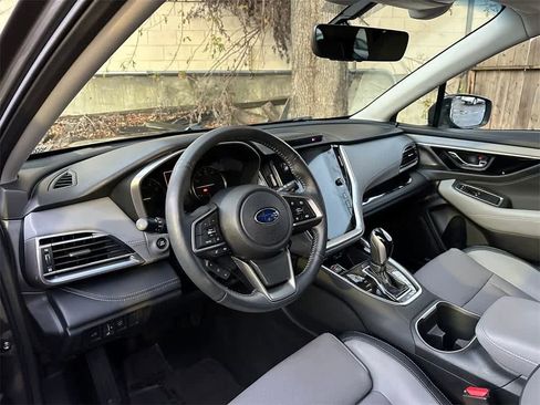 Used 2022 Subaru Outback Limited XT image 2