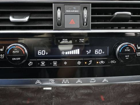 Used 2022 Nissan Armada Platinum AWD/4WD image 28