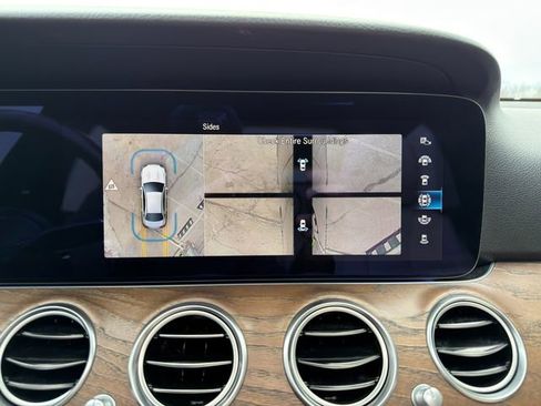 Used 2021 Mercedes-Benz E 350 4MATIC Sedan image 30