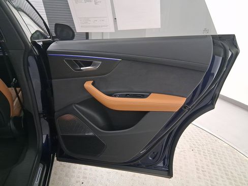 Used 2024 Audi RS Q8 image 31