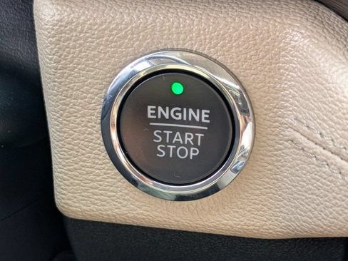Used 2024 Ford Expedition Limited RWD image 29