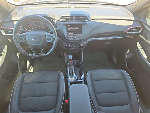 Used 2021 Chevrolet TrailBlazer RS w/ Driver Confidence Package FWD image 9