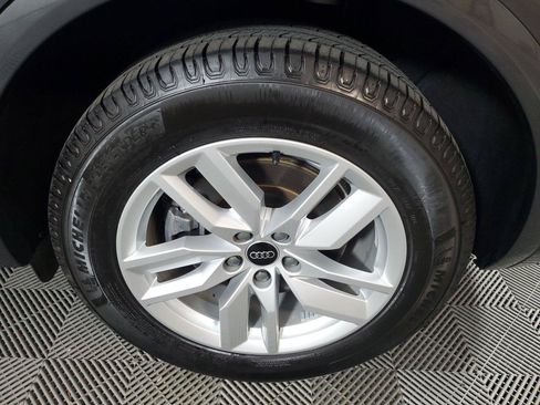 Used 2023 Audi Q5 2.0T Premium AWD/4WD image 11