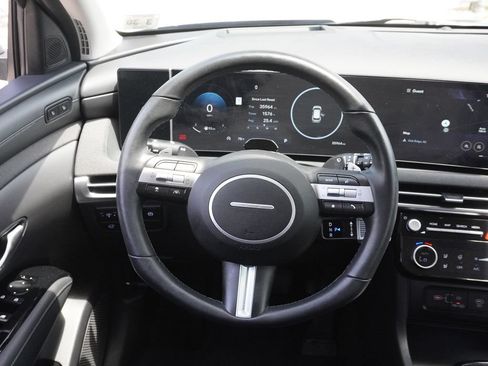 Used 2025 Hyundai Tucson Limited AWD/4WD image 49