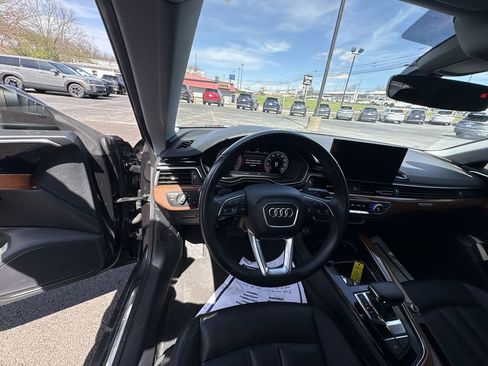 Used 2022 Audi A5 2.0T Premium Plus w/ Premium Plus image 11