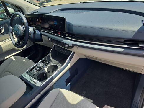 New 2026 Kia Carnival EX FWD image 12