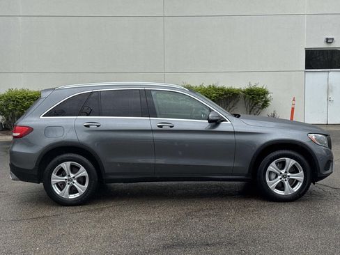 Used 2018 Mercedes-Benz GLC 300 image 4