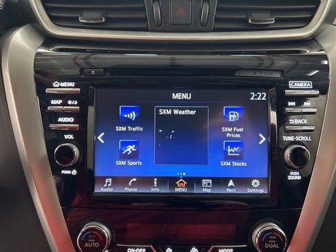 Used 2018 Nissan Murano S image 15