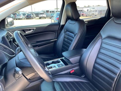 Certified 2022 Ford Edge SEL w/ Convenience Package image 18
