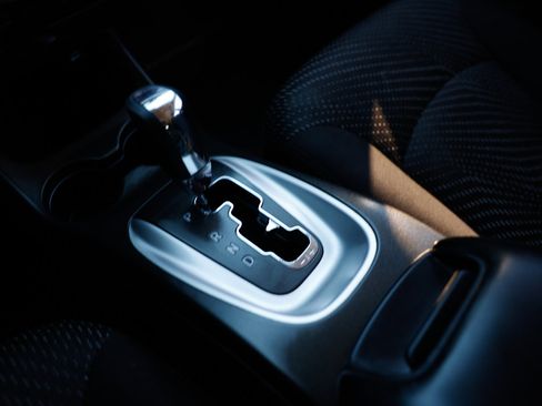 Used 2015 Dodge Journey SXT w/ Flexible Seating Group image 35