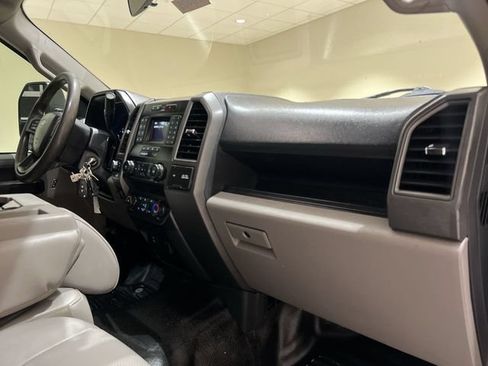 Used 2022 Ford F550 4x4 Crew Cab Super Duty w/ Power Equipment Group image 22